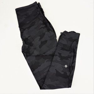 New with Tags Women's Lululemon Base Pace HR Tight 25" in Black LW5DROS